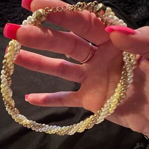 Twist pearl necklace
